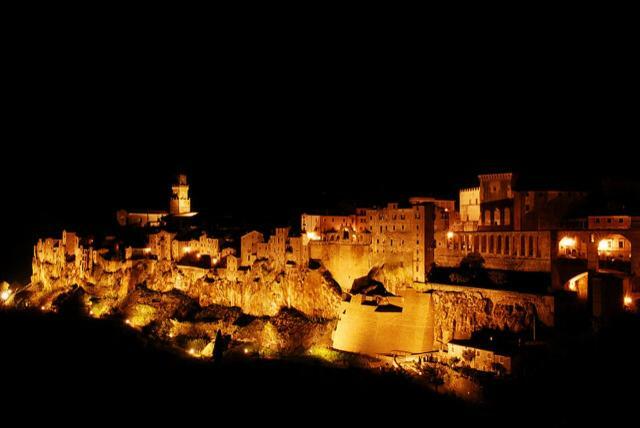 Cittadella 13 Romantic House Pitigliano Eksteriør bilde
