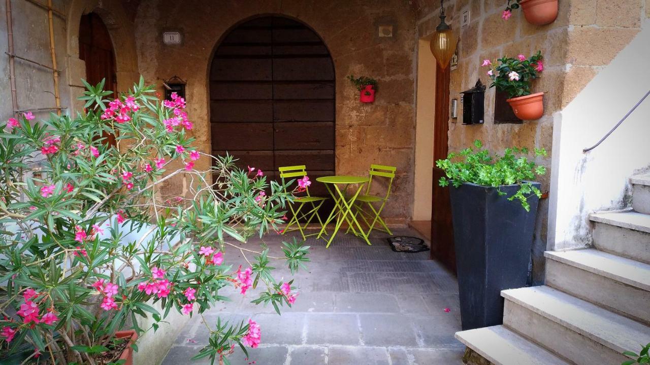 Cittadella 13 Romantic House Pitigliano Eksteriør bilde